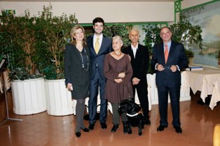 Nadia et François Xavier Mirza, Mme Degrigny avec la chienne Betty Boop, Laurent Tavernier et le président, Philippe Mirza